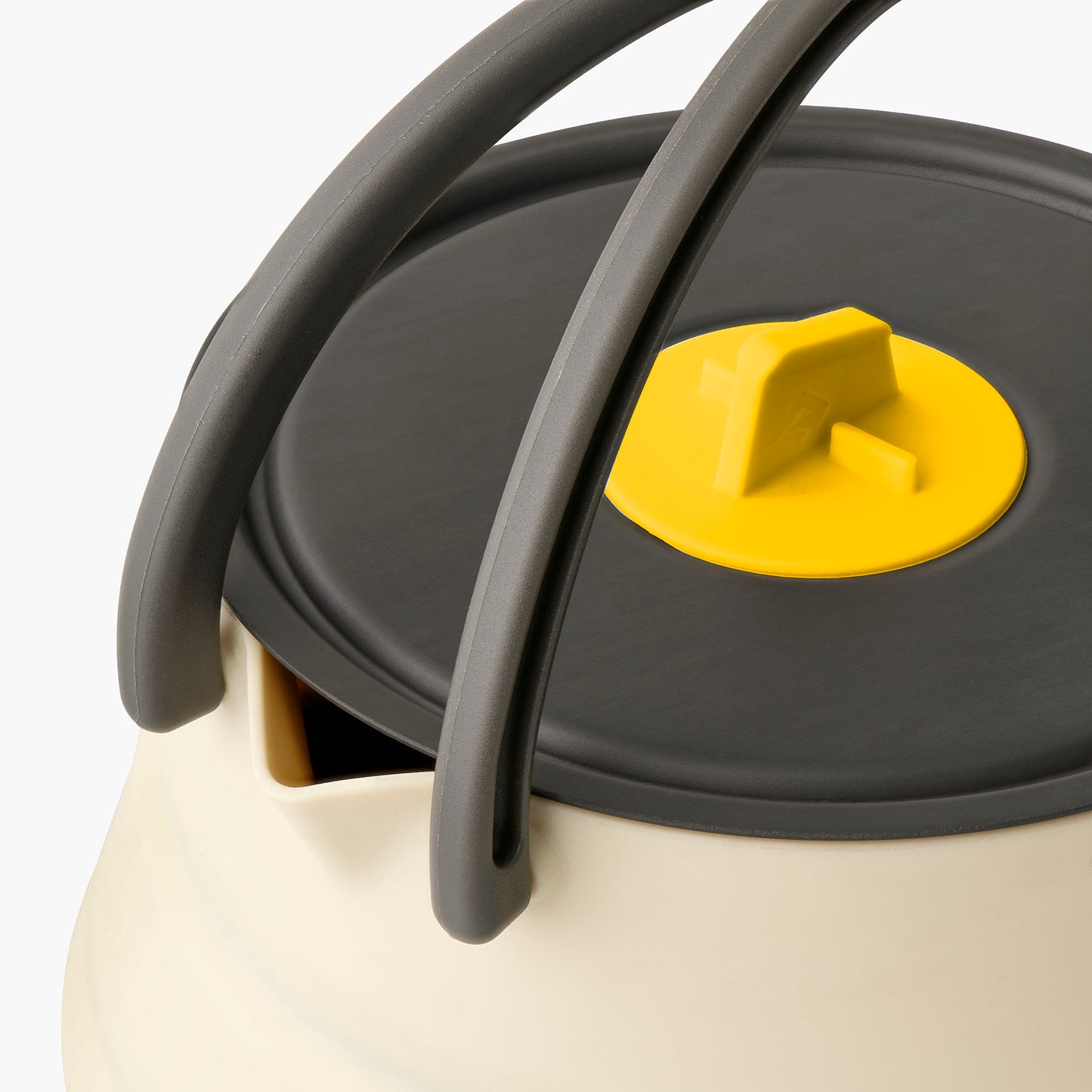 Ultra-light collapsible teapot