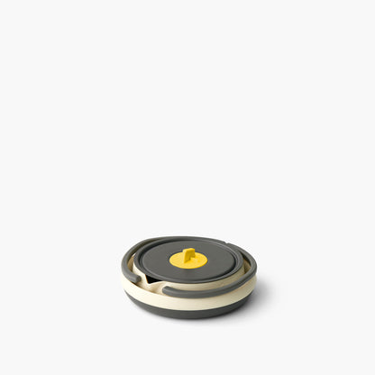 Ultra-light collapsible teapot
